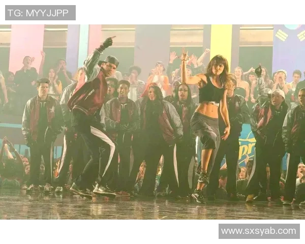 街舞人生的舞台与梦想周敏分享她的成长与挑战 街舞人生的舞台与梦想周敏分享她的成长与挑战